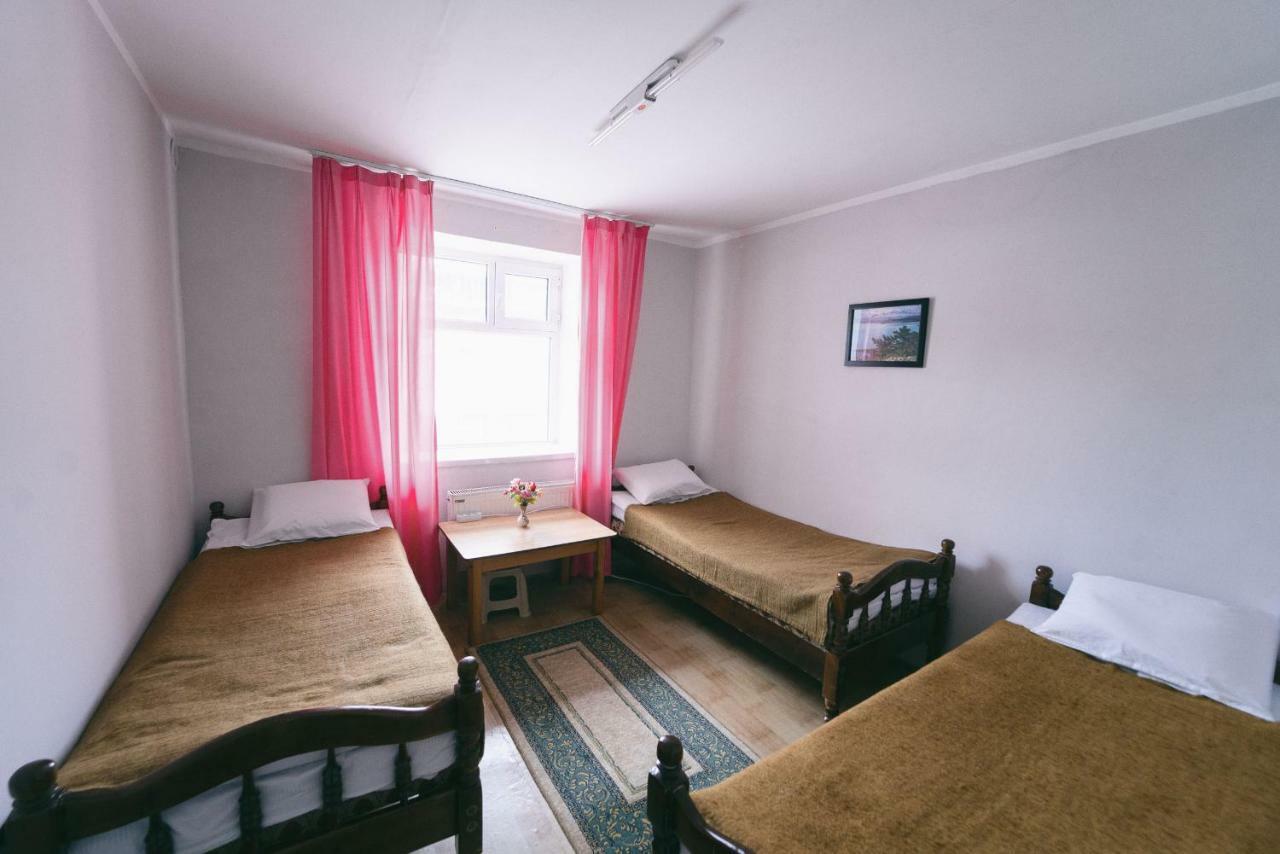 Town Yard Hostel Ulaanbaatar Exterior photo